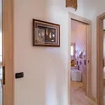 Laureliving Esters House